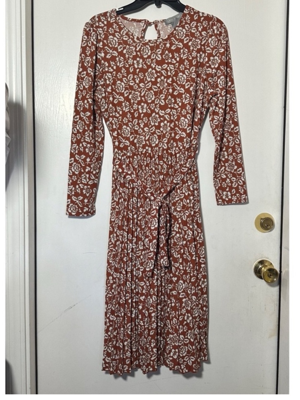 Lark + Grey Rust Floral Long-Sleeve Midi Dress with Tie Waist